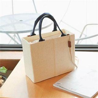 Square-shape Straw Tote Bag