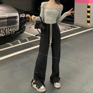 Long-sleeve Off-shoulder Plain Cropped T-shirt