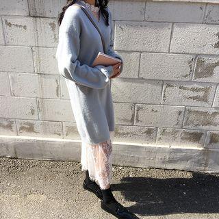 Plain V-neck Long-sleeve Knit Dress