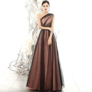One Shoulder Mesh A-line Gown