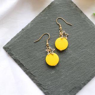 Star Alloy Wooden Disc Earring