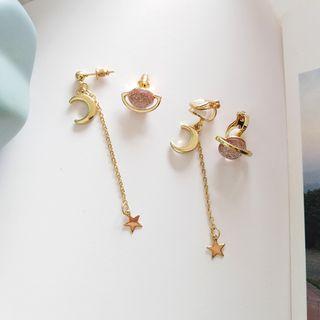 Planet Non-matching Earring