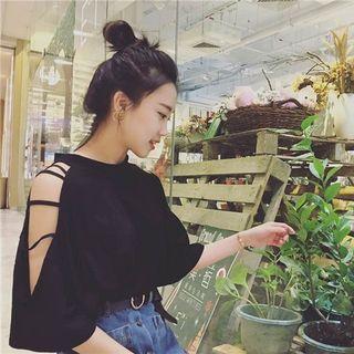 Plain Loose-fit Cutout Short-sleeve T-shirt