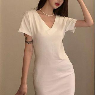 Short-sleeve Plain Sheath Dress White - One Size