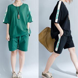 Set: Lettering Panel Elbow Sleeve T-shirt + Shorts