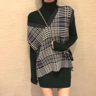 Mock Neck Knit Dress / Plaid V-neck Tank Top