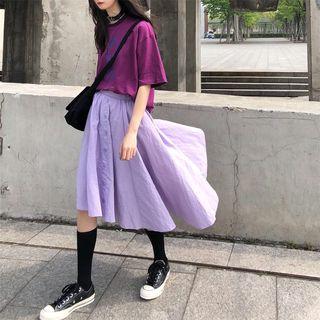 Lettering Short-sleeve T-shirt / Asymmetric Hem A-line Skirt