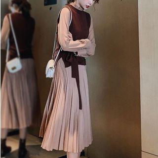 Set: Knit Vest + Long-sleeve Midi Shift Dress