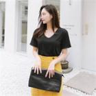 Dip-back Lace-trim T-shirt
