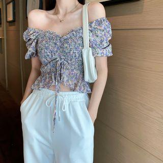 Off-shoulder Floral Print Crop Top / Cutout Sweatpants