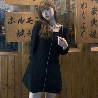 Square-neck Zipped Puff-sleeve Dress