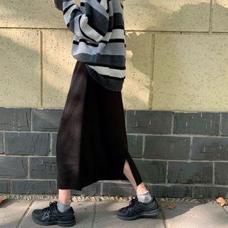 Corduroy Back Slit Midi Skirt