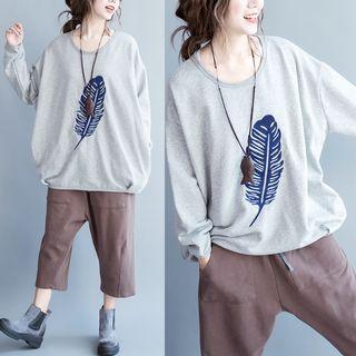 Feather Embroidered Sweatshirt