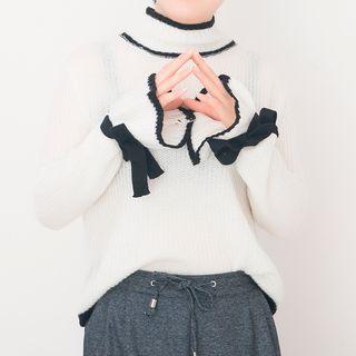 Contrast Trim Bow Accent Sweater