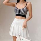 Houndstooth Camisole Top / Pleated Skirt
