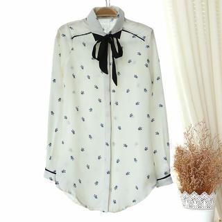 Tie-neck Printed Blouse