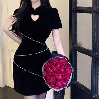 Short-sleeve Cut-out Velvet Dress