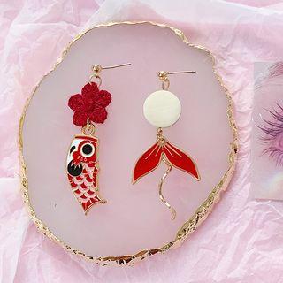 Non-matching Alloy Carp Fish & Flower Dangle Earring