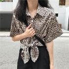 Leopard Patterned Elbow Sleeve Shirt