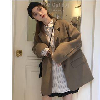 Single-breasted Blazer / Striped Shirt