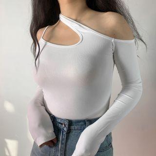 Long-sleeve Asymmetrical Cold-shoulder Top
