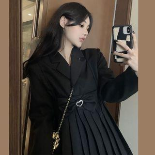 Long-sleeve Heart Belt Pleated Dress