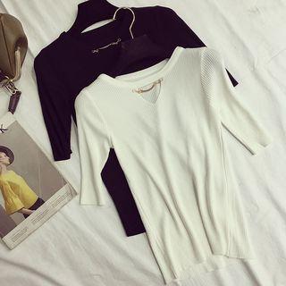 Keyhole Front Elbow-sleeve Knit Top