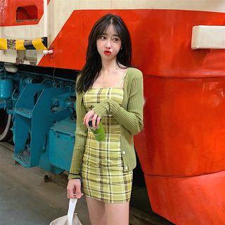 Plain Slim-fit Cardigan / Plaid Slim-fit Sleeveless Dress