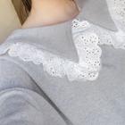 Lace-collar Pullover