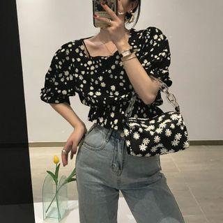 Square-neck Floral Slim Fit Puff-sleeve Top Black - One Size
