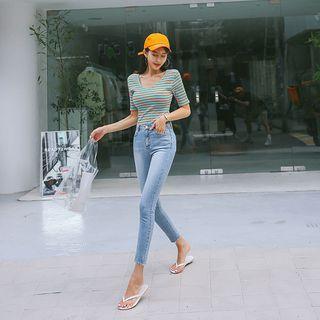 Set: Scoop-neck Stripe T-shirt + Slit-detail Skinny Jeans