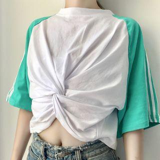 Elbow-sleeve Striped Side T-shirt