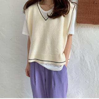 Contrast Trim Sweater Vest Almond - One Size