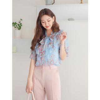 Plus Size Tie-neck Floral Chiffon Blouse
