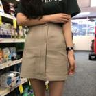 Short-sleeve Lettering T-shirt / A-line Skirt / Set
