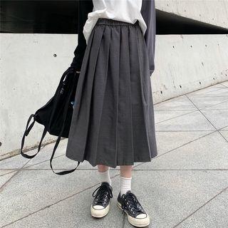 Color Panel Long-sleeve T-shirt / Pleated Midi Skirt