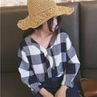V-neck Loose-fit Check Shirt