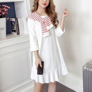 Lettering 3/4-sleeve T-shirt Dress With Striped Hood