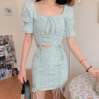 Set: Square-neck Short-sleeve Top + Drawstring Mini Skirt