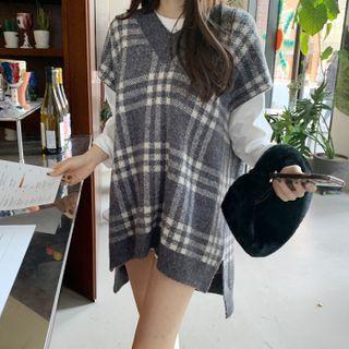 Cap-sleeve Dip-back Plaid Knit Vest
