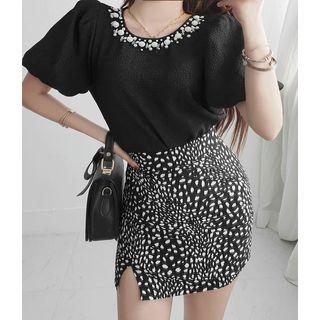 Puff-sleeve Beaded Trim Top
