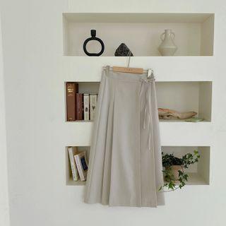 Beribboned Pleated Long A-line Skirt