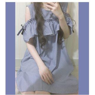 Elbow-sleeve Cold Shoulder Striped Ruffled Dress Blue - One Size