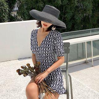 Short-sleeve Pattern Swimsuit
