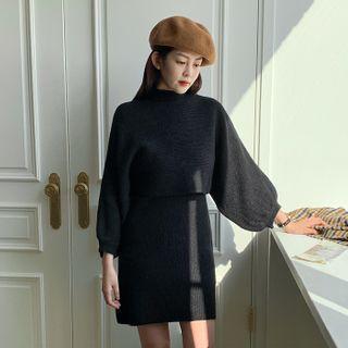 Set: Dolman-sleeve Knit Top + Sleeveless Knit Minidress