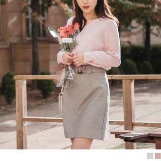 Square Buckled Belt Waist Slit A-line Skirt