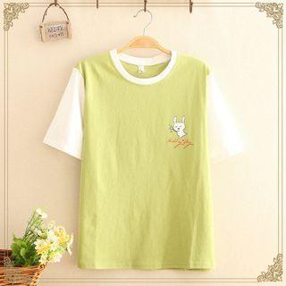 Raglan Short-sleeve Rabbit Print Tee / Patched Shorts