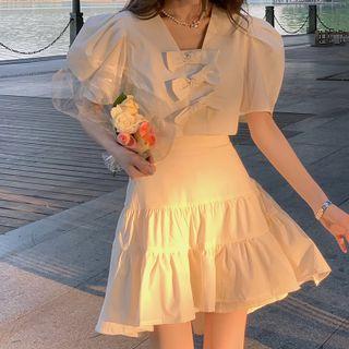 Short-sleeve Bow Accent Top / Skirt
