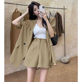 Set: Details Padded-shoulder Loose Blazer + High-waist Dress Shorts
