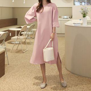 Bell-sleeve Slit-side Shift Dress